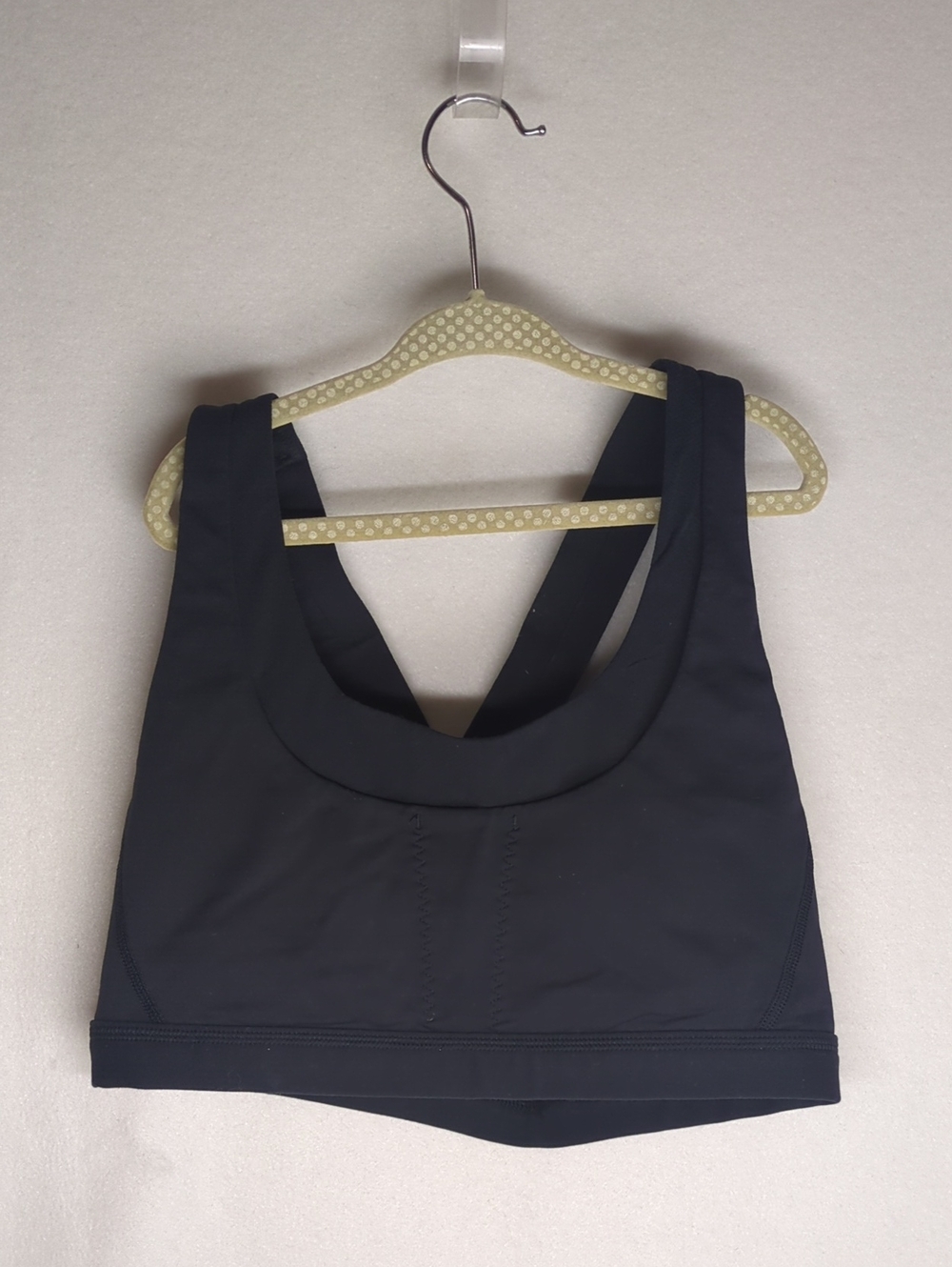 lululemon athletica Black Racerback Sports Bra size 6